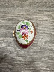 Limoges France White & Gold Floral Bouquet Design Porcelain Egg Trinket Box 3 In