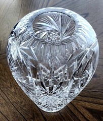 GORGEOUS VINTAGE 1950’s VAL St. LAMBERT CLEAR CUT HOBSTAR HEAVY CRYSTAL VASE