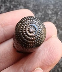 Post Medieval / Georgian Thimble Antique Metal Detecting Find 24x17mm (20)