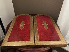 VTG Neiman Marcus Gold Leaf Folding Hinged Diptych Panels; “Annunciation”; ITALY