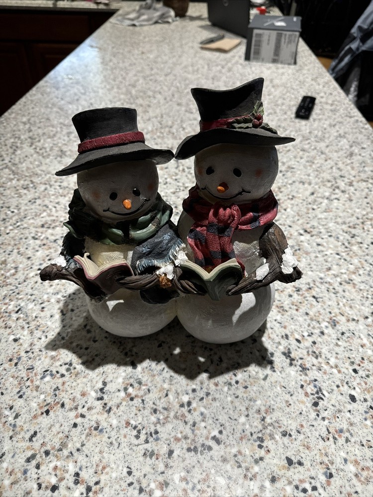 Caroling snowmen. Unbranded 11” Tall 10” Wide Ceramic?