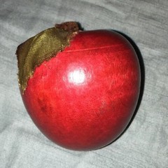 Vintage – Red Wooden Apple With A Leaf