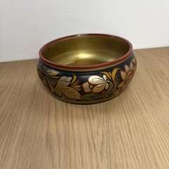 Russian Khokhloma wood Bowl Lid Pot, traditional hand-painted floral motifs Gold