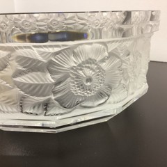 Hoya Mikasa Crystal Frosted Floral Bowl 1980s W. Germany Heavy weighs 7lbs 4oz