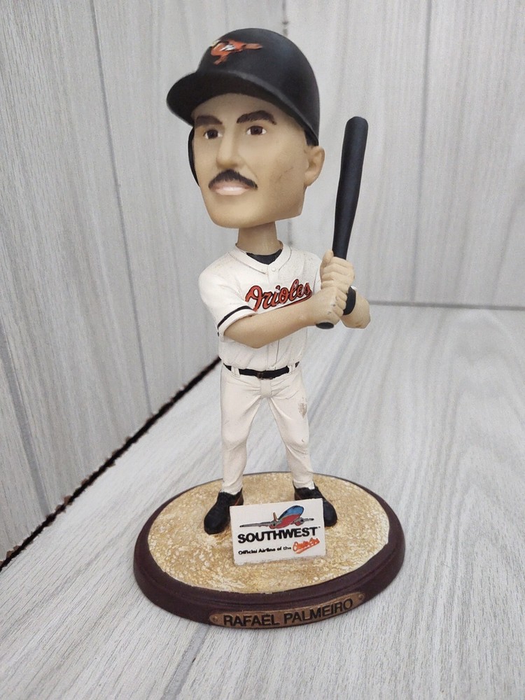 BD&A 2004 Collectors Edition Orioles Rafael Palmeiro SouthWest Bobblehead 8 1/4″