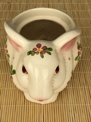 Avon BUNNY CERAMIC PLANTER Candle Holder Hand Painted Brazil Easter VTG