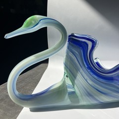 Sooner Swan Murano Style Hand Blown Art Glass Bowl Cobalt Blue Swirl 16”x4”x6”