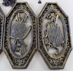 HOMCO PLASTIC WALL SET MEDIEVAL MEDALLION CHAINS-SWORD SHIELD PLAQUE-CANDLE
