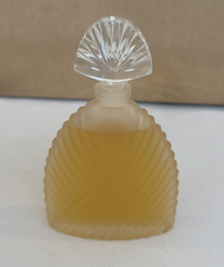 Fleur Diva Eau de Toilette Collectible Bottle 50 ml Emanuel Ungaro Vintage