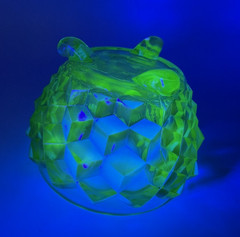 Vintage Green Uranium Glass Diamond Point Footed Dish w Clear Flower Frog Insert