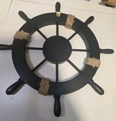 Handcrafted Nautical Ship Wheel & Anchor Decor – Perfect Beach-Themed Gift