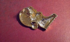 Cute AVON Christmas Lapel Pin Kitten In Boot wearing Santa Hat Gold Tone Metal