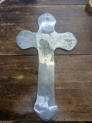 Vintage Aluminum METAL CAST CROSS 18″ X 11″ SOLID Wall Hanging