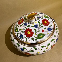 Vintage Dakas Ceramic Rhodes Greece Hand Painted Lidded Bowl 24K Gold Gilt 16cm