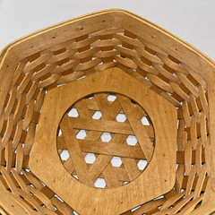 Longaberger Hexagon Clock Basket Artisan Signed No Writing on Face RARE 1997 USA