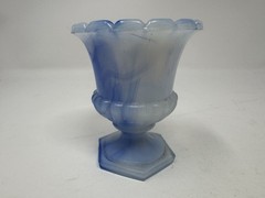 Vtg. Akro Agate #764 blue and white slag glass miniature urn Toothpick Holder