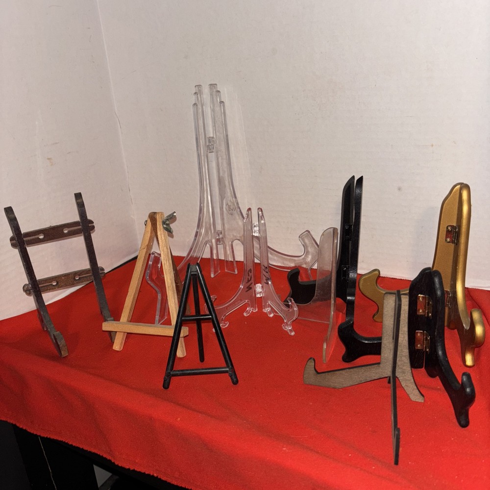 MIXED LOT 10 Vintage . PLATE / PICTURE STANDS EASELS 6 WOOD 4 PLASTIC
