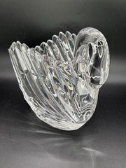 Gloria Vanderbilt 24% Lead Crystal Glass Swan Candy Dish Bowl Germany Signed