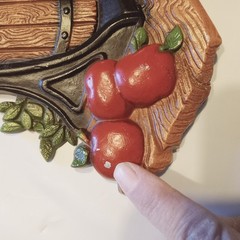 Vintage 1978 HOMCO 1270 BX Cast Aluminum Wall Decor Plaque Apple Press Cider Jar