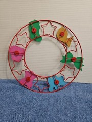 Avon Signs of Christmas Magnetic Wreath in Original Packaging
