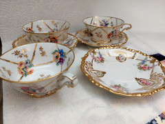 VTG /ANTIQUE LIMOGES J POUYAT BERNARDAUD FLORAL GILDED 3 CUPS SAUCERS FRANCE