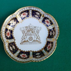 Commemorative Dish 2451 Traditional Imari Pattern Derby Building Society Ltd Ed