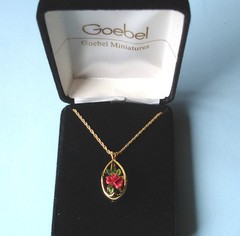 Goebel Olszewski Red Rose Pendant Necklace Painted/Sculpted Vintage NEW in Box