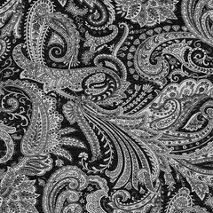 9′ X 12′ Black Gray And White Paisley Washable Rug