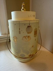 Lady M 2022 Glowing Lights Mooncake Lantern Gold Rabbit Limited Edition