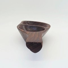 Vtg Granadillo Wood Bowl Trinket Dish Leaf Shape MCM Candy Made in Honduras READ