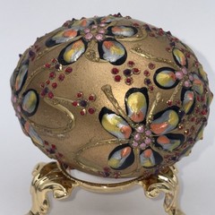 SIGNED Nannette Fenn “Eggs”traordinaire Designs Floral Faberge Inspired Egg USA