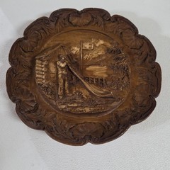 Vintage Switzerland Alphorn Hand Carved Schweiz Swisse Wood Wall Plaque 9″ Diam