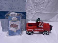 Hallmark Kiddie Car Classic #QHG9054 1950 Holiday Murray General