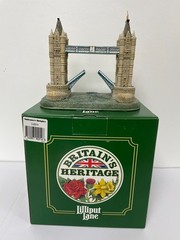 Lilliput Lane Tower Bridge from Britain’s Heritage Collection (Imperfect)