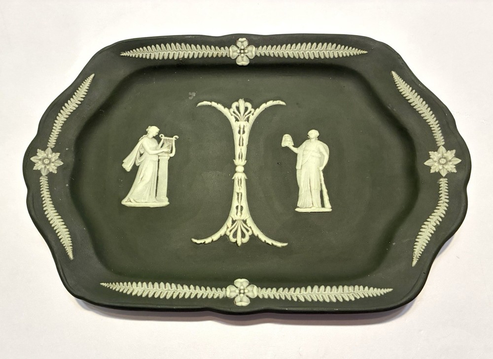 ANTIQUE WEDGWOOD GREEN JASPER DRESSER TRAY WEDGWOOD CIRCA 1860