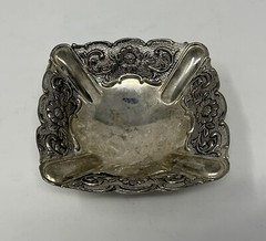 Davco Silver Ltd Footed Ornate Trinket Dish 4″ Silver Plated Victorian Vintage