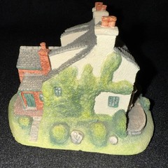 THE IRISH HERITAGE COLLECTION SHAMROCK INN No. 58/1000, © I.H.C. 1991