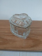 Lead Crystal Deep Lidded Heart Shaped Dish, Candy/Trinkets Heavy 6″ X 5″