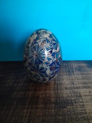 VTG Hand Painted Cloisonne Egg Blue Gold White Floral Geometric Design