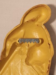 Vintage Plastic Wall Art of Chipmunks In Birdhouse w/ Bracket Dart Ind HOMCO