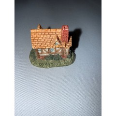 Vintage 1993 J.C. Miniature Village Houses Set of 4 Resin English Cottages