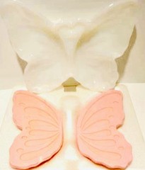 1975 Avon Milk Glass WINGS OF BEAUTY SOAP DISH & HOSTESS SOAPS NOS in Box