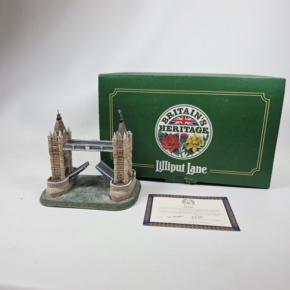 Lilliput Lane Tower Bridge London L2213 Britain’s Heritage Boxed with Deeds
