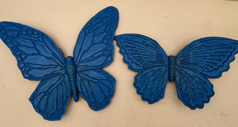 Vintage 1967 HOMCO 7040 7041 Blue Butterfly Wall Decor Plaques Set of 2 USA READ