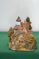 Lilliput Lane Collectibles The Gables. In good condition with deed.