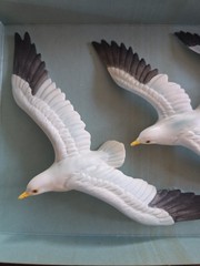 VTG Norcrest Chalkware Bisque Seagulls in Flight Wall Hangings Set/3 NEW IN BOX