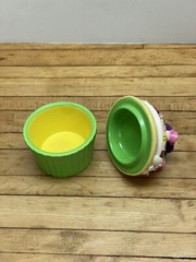 CERAMIC CUPCAKES – 2 pcs. – PERFECT CONDITION – FLORAL DESIGNS