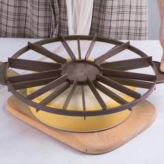 Household Round 10/12 Piece Bread Cake Divider Equal Portion Cutter Slice Ma NY