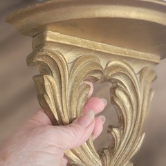 VTG Gold Sconces Wood French Style Heavy Plates Candles Decorative Items Indoor