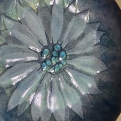 Vintage Bovano Copper Enamel Plate Blue with Daisy Type Flower Design 7.75″